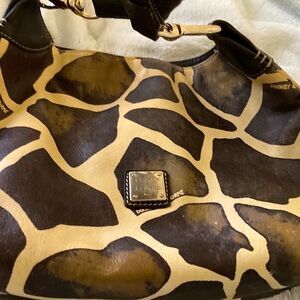 Medium giraffe print shoulder bag Dooney and Bourke